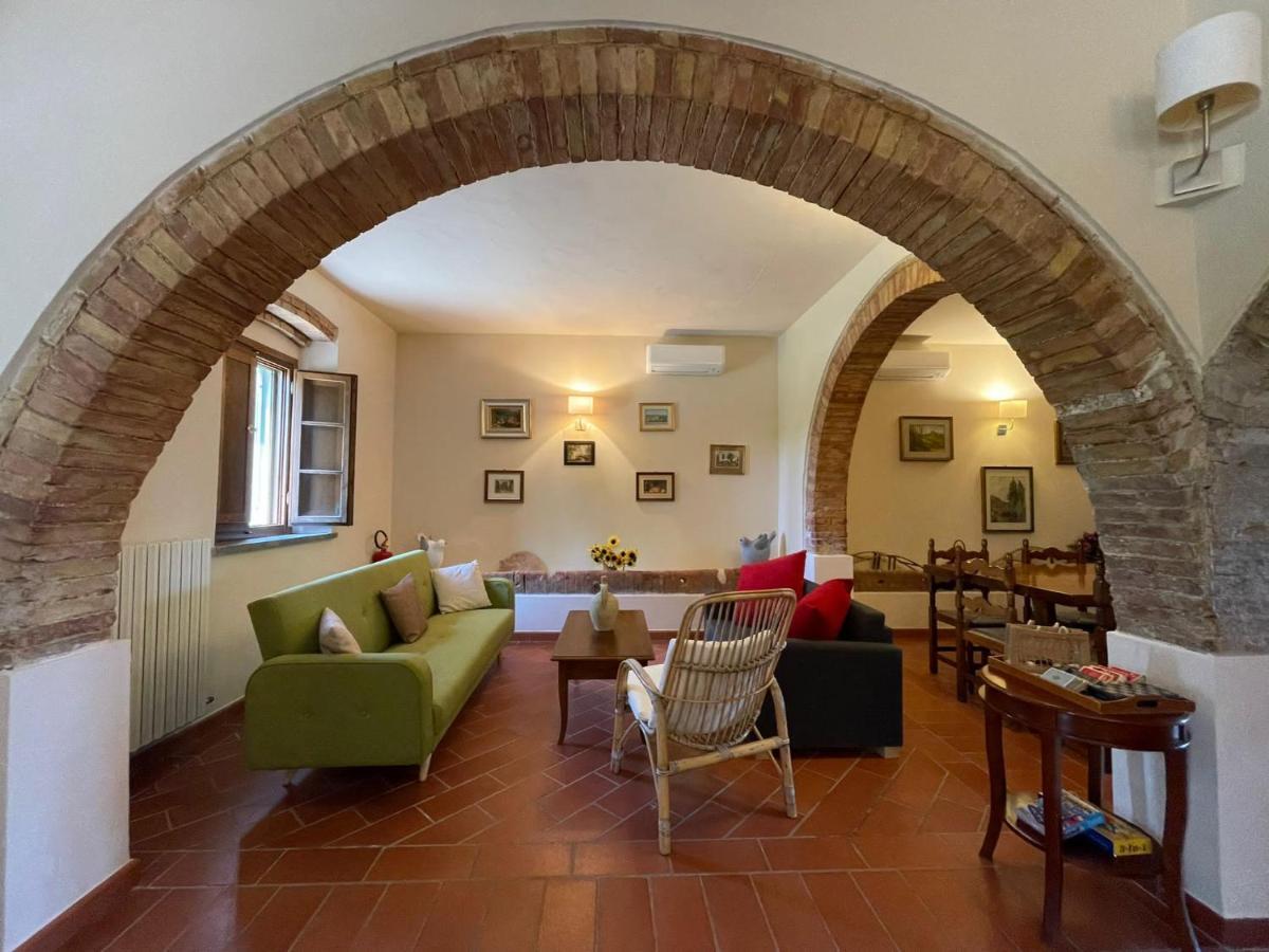 Podere I Sorbi, Spacious Tuscan Villa, Lajatico, Nr Pisa Molino Mazzetti Esterno foto